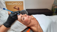 Lade das Bild in den Galerie-Viewer, JetPeel Gesichtsbehandlung Klassik (90 Minuten, JetPeel, Serum, Massage, Cream Pack & Feuchtigkeitsvlies)